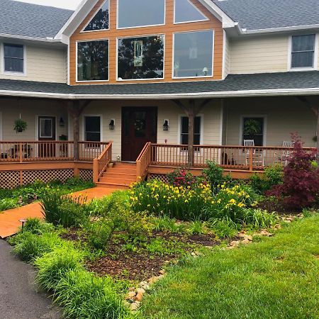 Bedford Landings Bed & Breakfast Moneta Exteriér fotografie