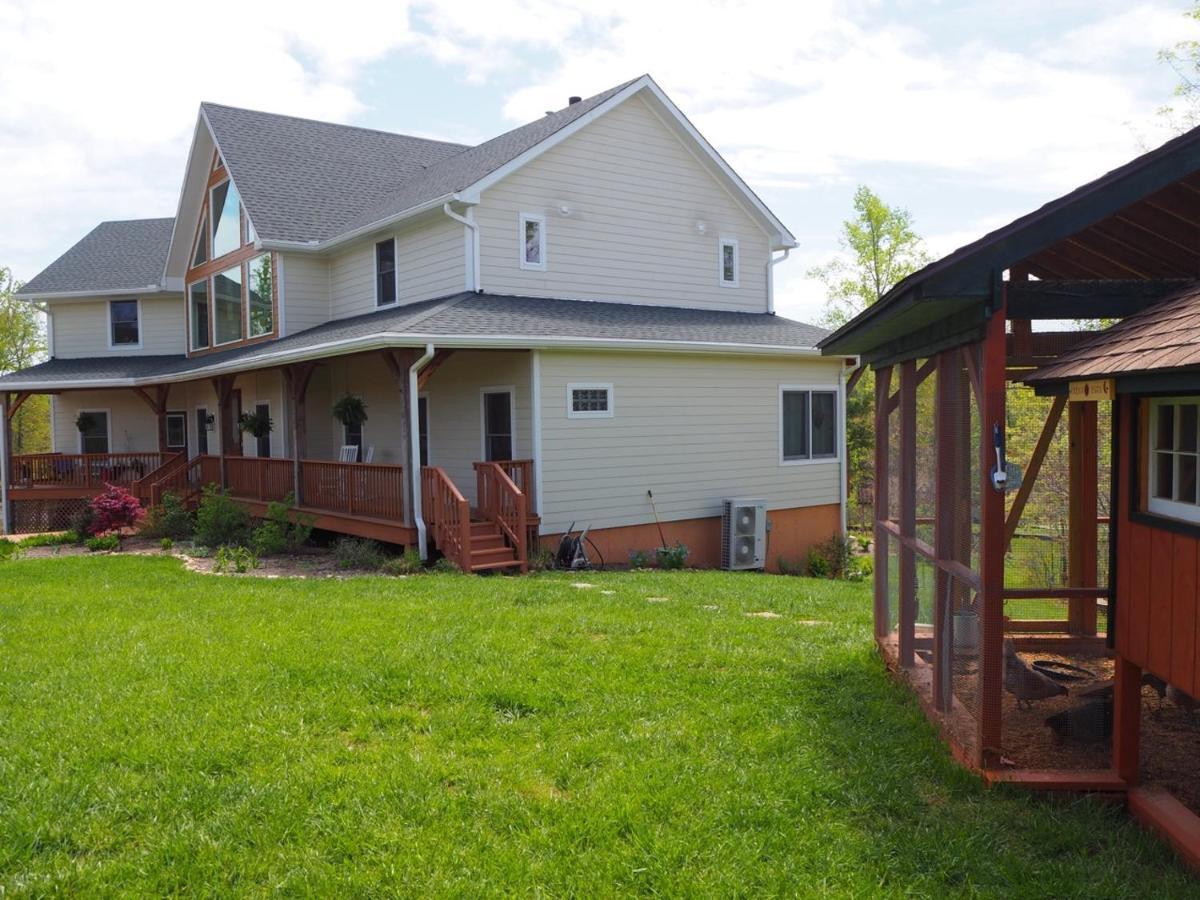 Bedford Landings Bed & Breakfast Moneta Exteriér fotografie
