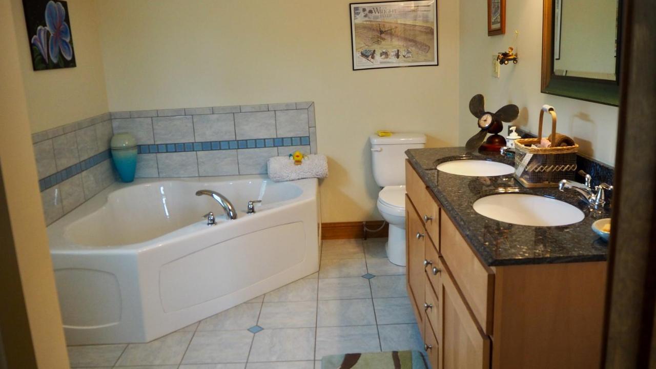 Bedford Landings Bed & Breakfast Moneta Exteriér fotografie